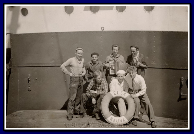 elsa_OFNK-detail-017-gr-crew.png