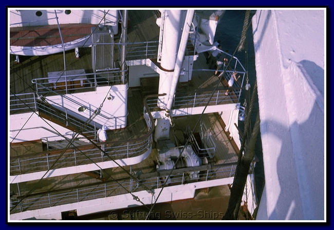helvetia_044-detail-006-gr.png