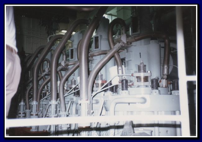 moleson_122-engine-02-gr.png