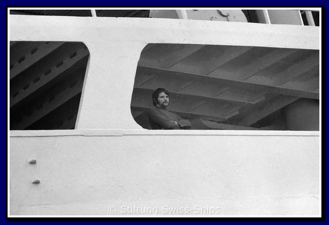 0010462 st-cergue_078-crew.png