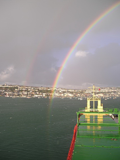 alessia_156-detail-001-gr-rainbow